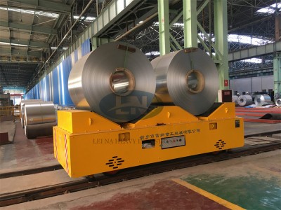 Lavspænding jernbanetransportbil