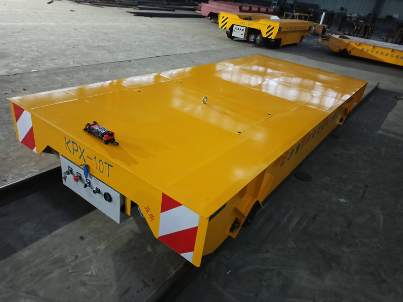 10 tons batteridrevne jernbanetransportvogne