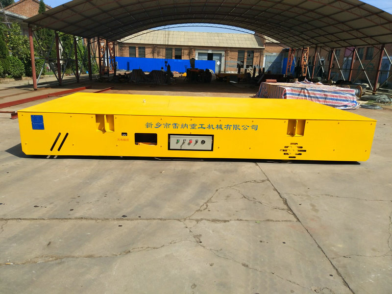 Batteridrevet Flat Transfer Trolley